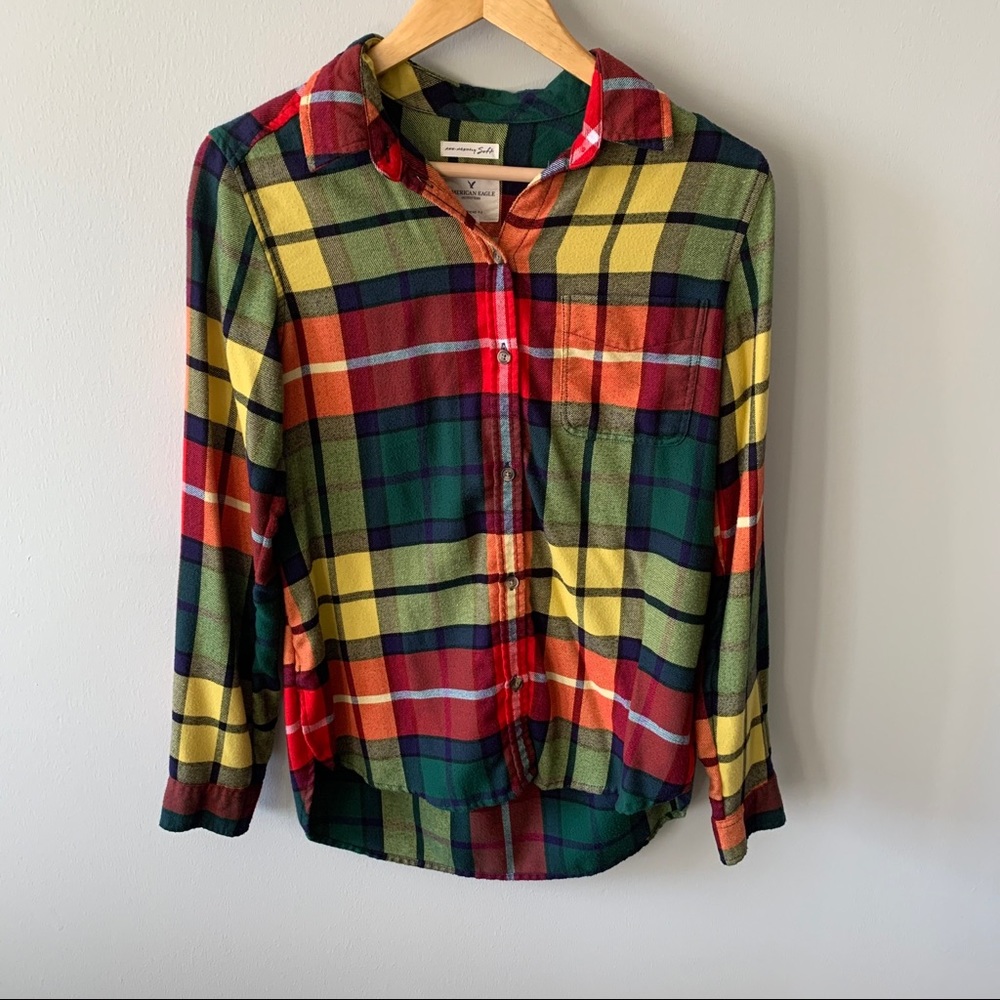 American Eagle Outfitters Plaid Shirt - Small